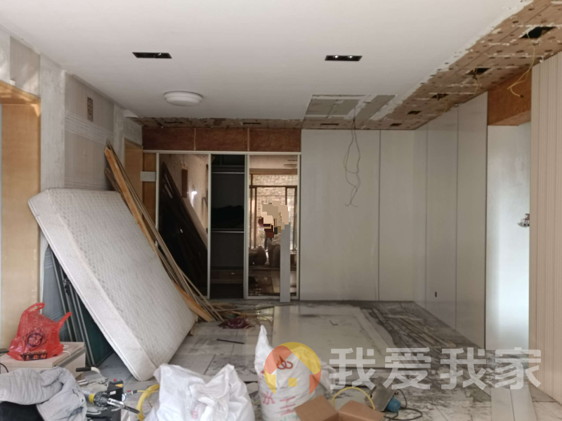 香溢花城一期 周边匹套完善，，出行方便