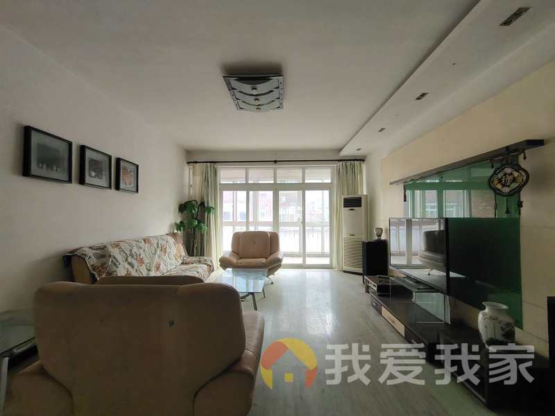 龙泽园 南北通透，采光好 视野好，诚心出售