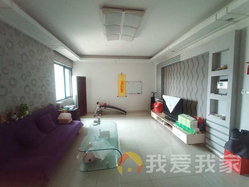 中山壹品 南北通透，采光好 装修好，环镜优美 近地铁 中间楼层