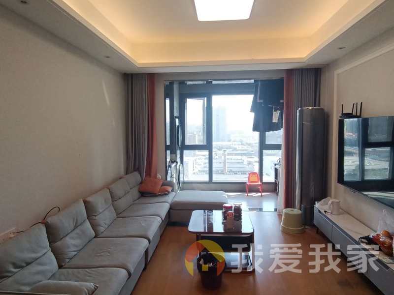 南昌我爱我家新力弘阳府 南北通透，采光好 装修好，环镜优美 近地铁 中间楼层