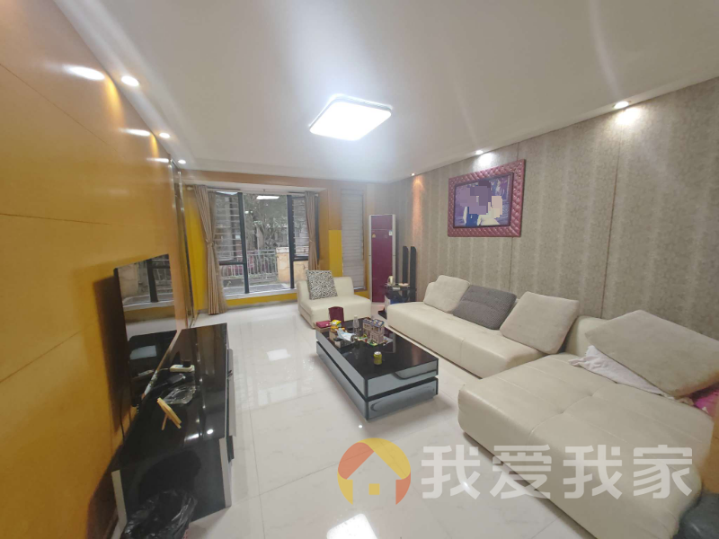 万科四季花城北区山茶苑 南北通透，采光好 装修好，环镜优美 近地铁 周边匹套完善，，出行方便