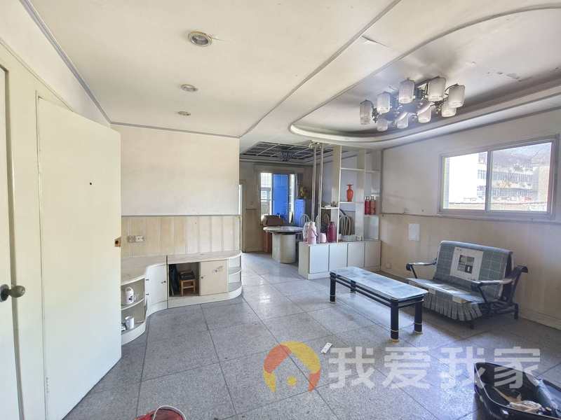 岔道口西路 南北通透，采光好 视野好，诚心出售