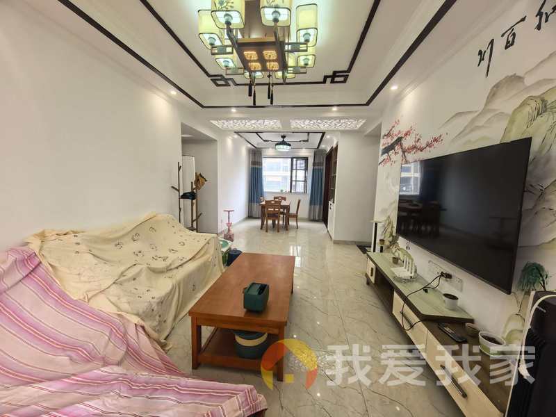 南昌我爱我家南部美的城 南北通透，采光好 装修好，环镜优美 周边匹套完善，，出行方便