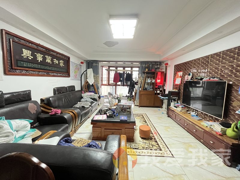 南昌我爱我家联发君领朝阳 南北通透，采光好 装修好，环镜优美 视野好，诚心出售