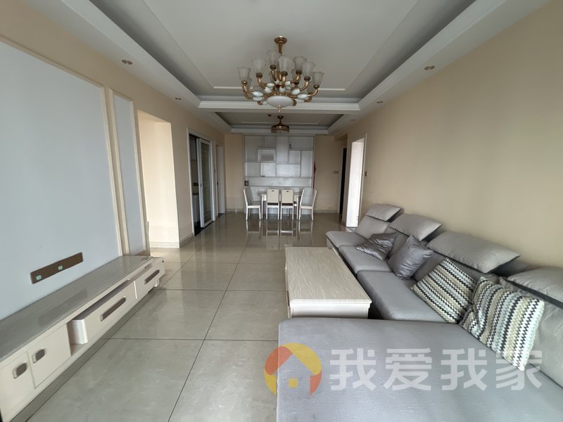 南昌我爱我家力高滨湖国际 南北通透，采光好 装修好，环镜优美 视野好，诚心出售