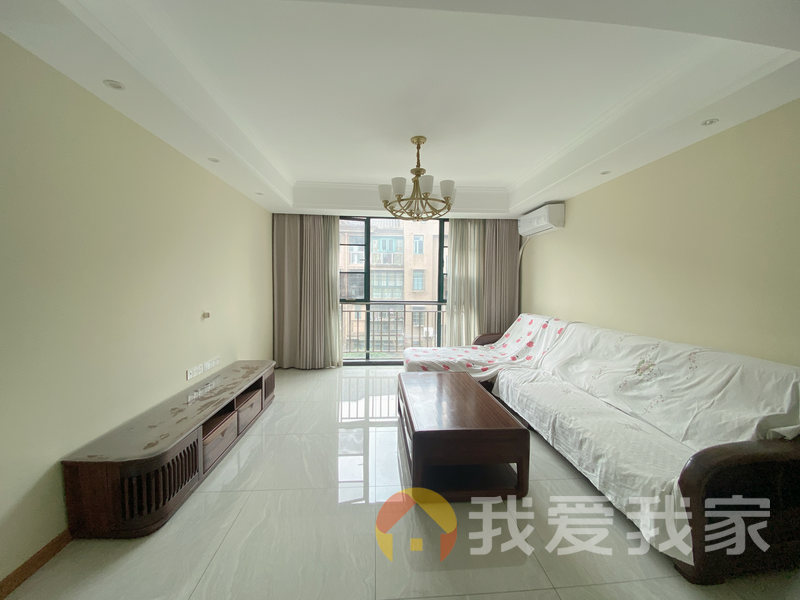 南昌我爱我家洪城比华利 南北通透，采光好 装修好，环镜优美 近地铁 视野好，诚心出售