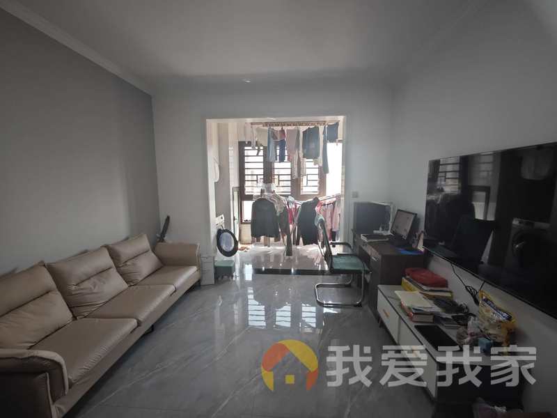 南昌我爱我家博翠地块！三面靠公园，一面靠学校。二期的位置