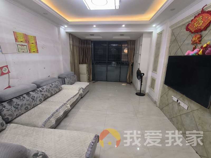 南昌我爱我家魏玛峰尚二期 南北通透，采光好 装修好，环镜优美 周边匹套完善，，出行方便