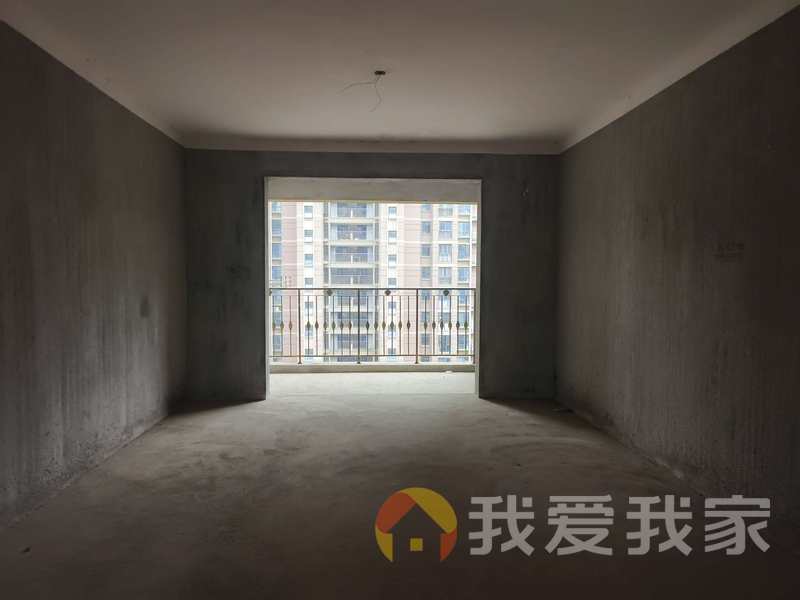 南昌我爱我家世纪朝阳中央城 南北通透，采光好 中间楼层