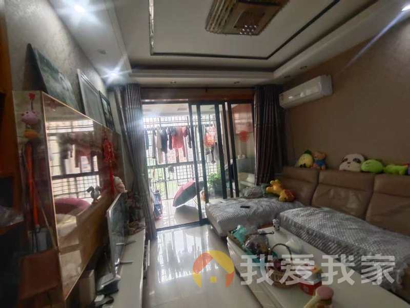 南昌我爱我家联泰香域中央 南北通透，采光好 装修好，环镜优美 近地铁 中间楼层