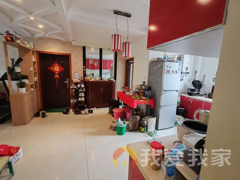 南昌我爱我家阳光枫情 南北通透，采光好 装修好，环镜优美 近地铁 视野好，诚心出售