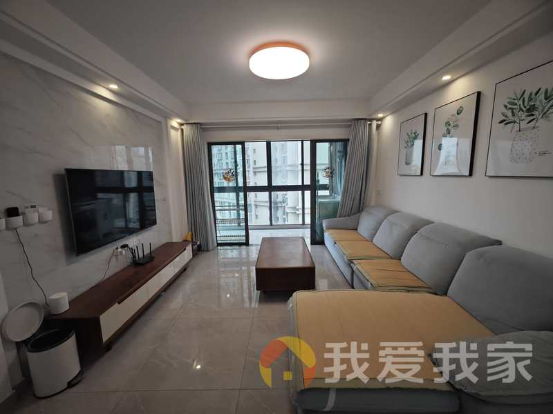 南昌我爱我家万达华府 大三房南师附小学区房 房东诚心出售