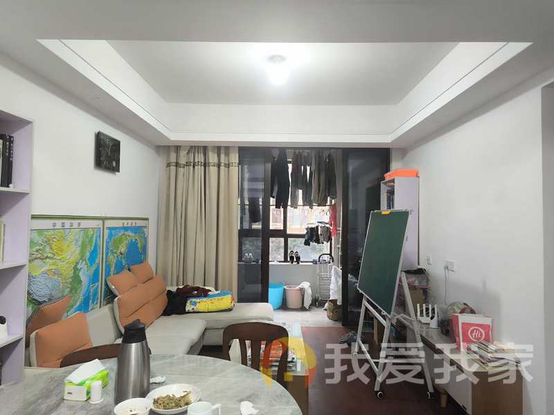 南昌我爱我家鸿海溪园 南北通透，采光好 装修好，环镜优美 周边匹套完善，，出行方便