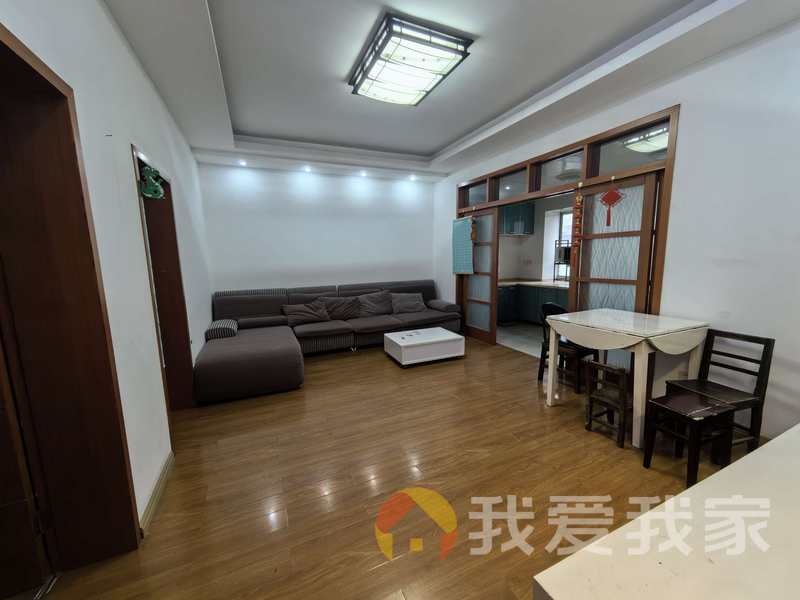 北京西路 南北通透，采光好 近地铁 视野好，诚心出租
