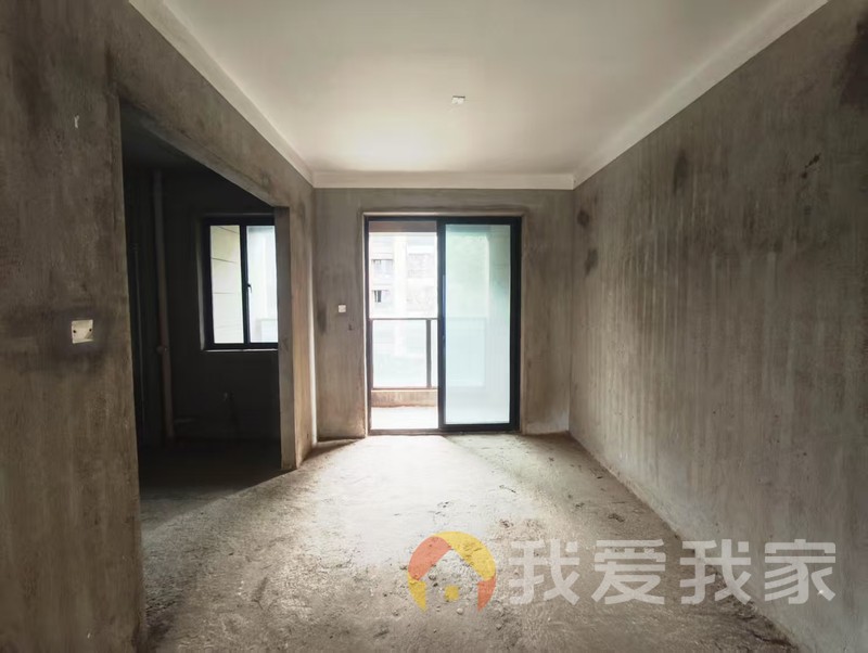 南昌我爱我家新力琥珀园一期 南北通透，采光好 视野好，诚心出售