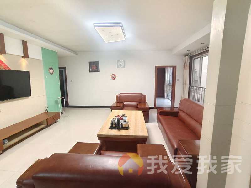 玉河明珠住宅 南北通透，采光好 装修好，环镜优美 视野好，诚心出租