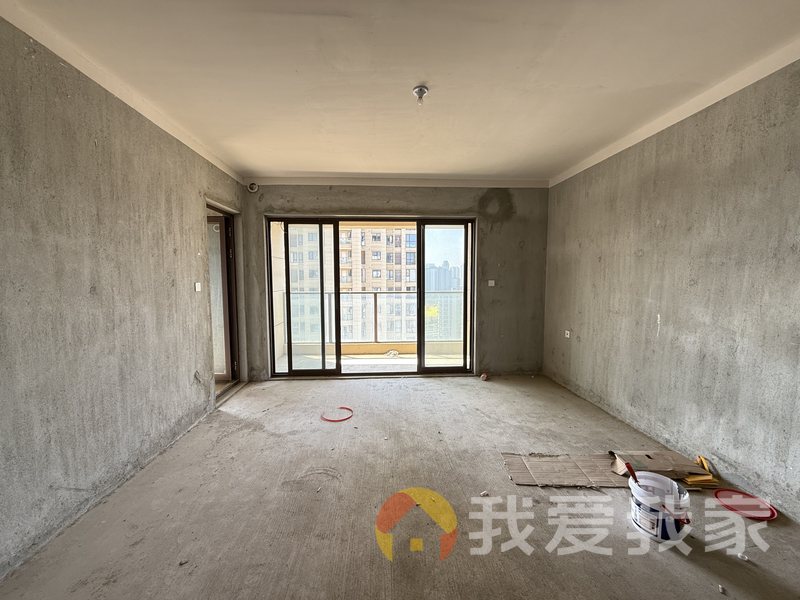 联发公园前（君澜小区） 南北通透，采光好 视野好，诚心出售