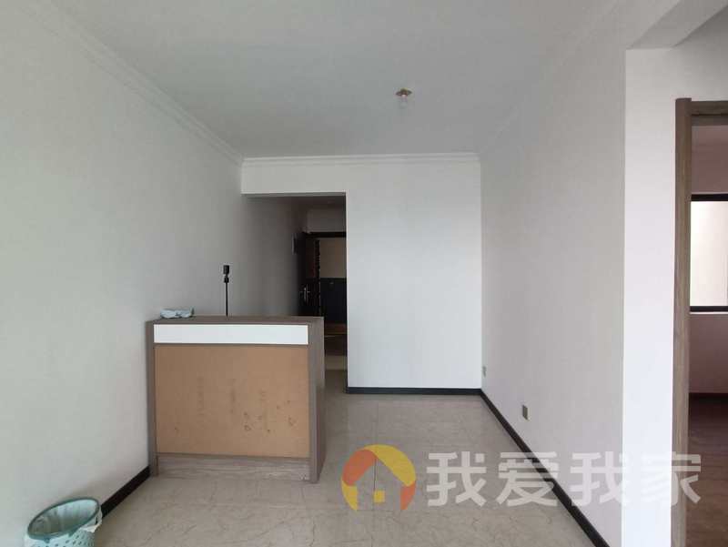 南昌我爱我家碧桂园城央书院 南北通透，采光好 装修好，环镜优美 视野好，诚心出售