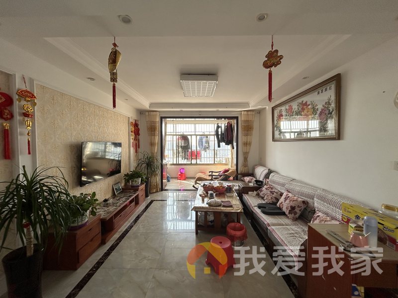 南昌我爱我家当代MOMA新城（当代红湾满庭春） 南北通透，采光好 装修好，环镜优美 视野好，诚心出售