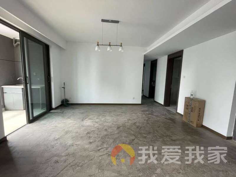 南昌我爱我家九龙湖新力樘悦精装三房，大阳台横厅，外国语书包，楼层采光好
