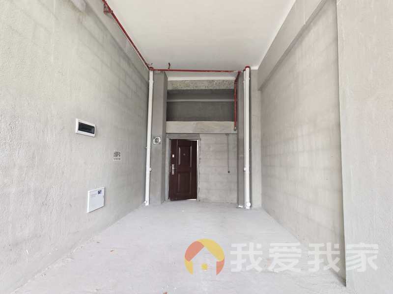 鸿海溪园 南北通透，采光好 周边匹套完善，，出行方便