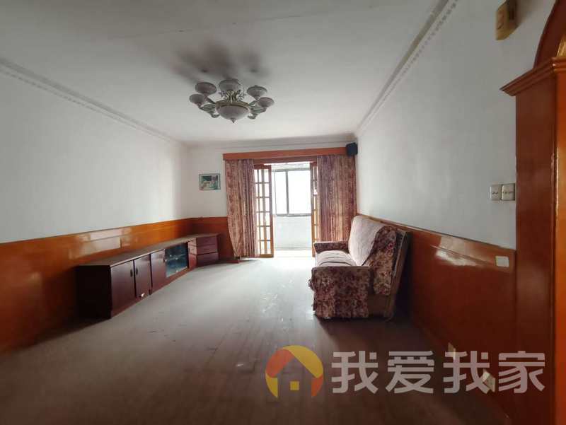 金属材料公司宿舍 南北通透，采光好 视野好，诚心出售