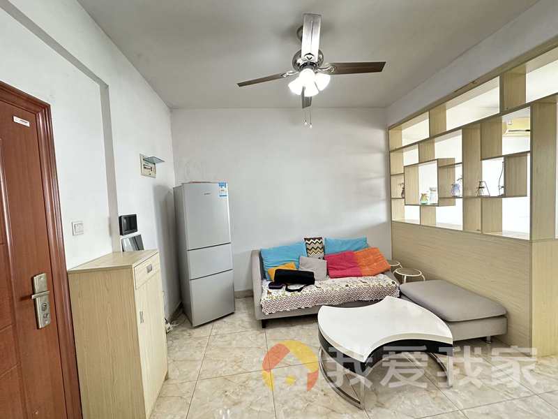 南昌我爱我家联泰金中环（香域尚城） 南北通透，采光好 装修好，环镜优美 近地铁 中间楼层