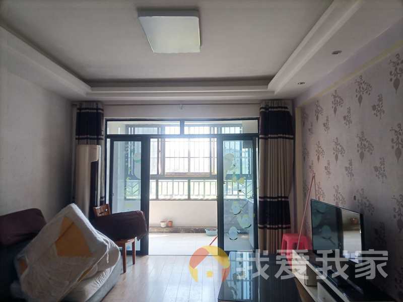 泰然雅居 南北通透，采光好 装修好，环镜优美 中间楼层