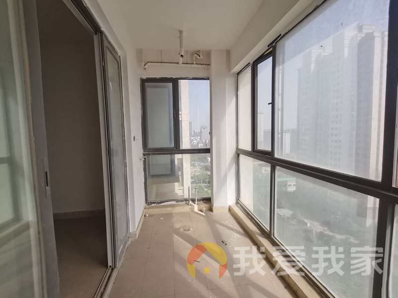 丹桂苑住宅小区 南北通透，采光好 中间楼层