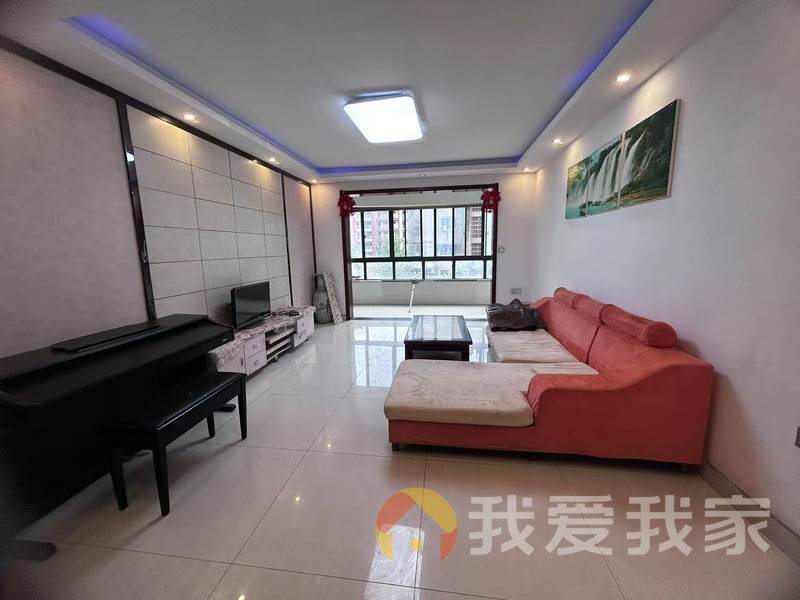 厚德花园 南北通透，采光好 装修好，环镜优美 周边匹套完善，，出行方便