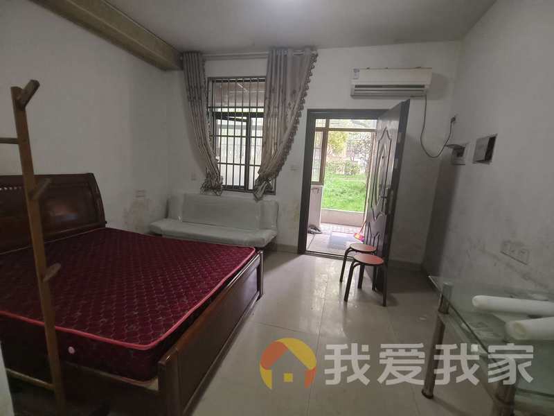 恒立世纪经典(煤球厂宿舍) 南北通透，采光好 装修好，环镜优美 近地铁 周边匹套完善，，出行方便