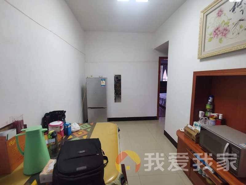 南池路18号南方电动宿舍 南北通透，采光好 近地铁 视野好，诚心出售