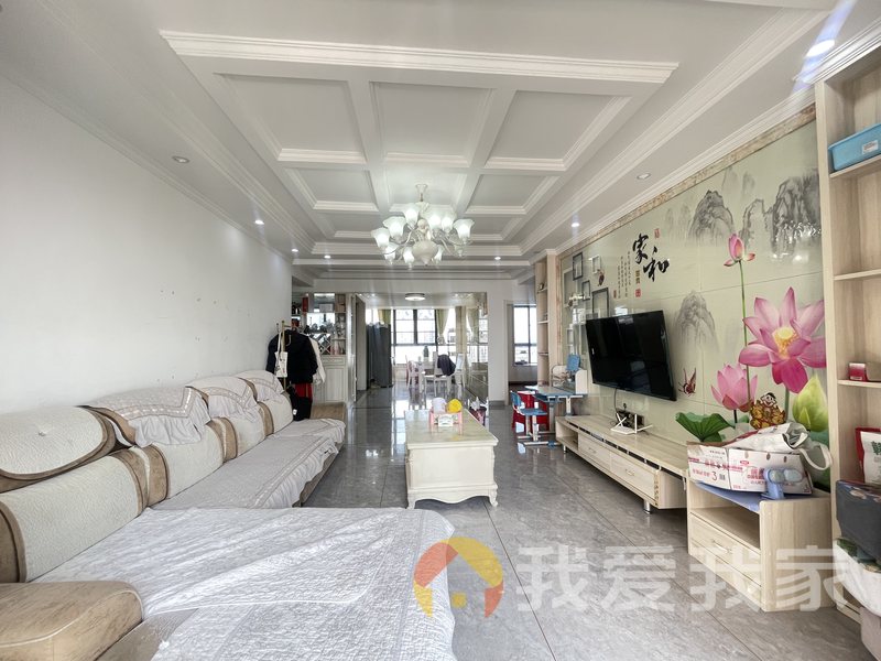 南昌我爱我家伟梦东方院昭阁庭 南北通透，采光好 装修好，环镜优美 中间楼层