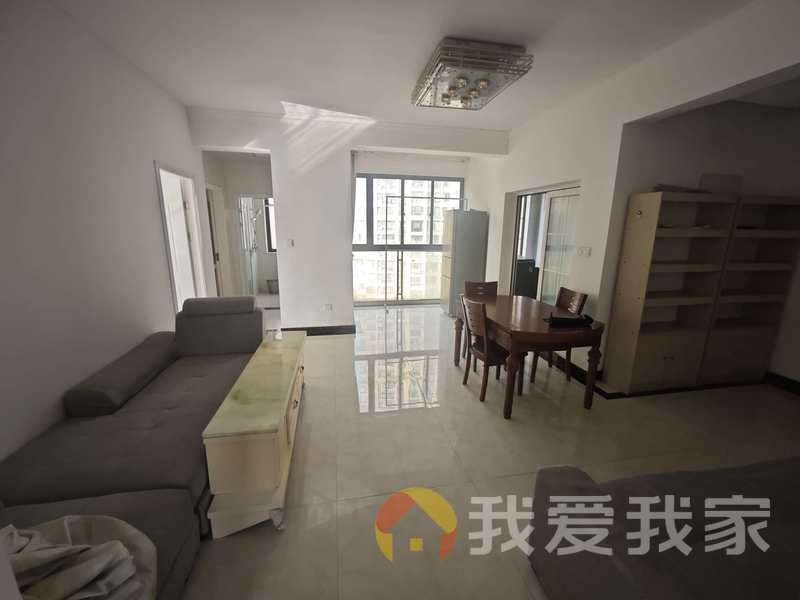 南昌我爱我家绿地新都会 南北通透，采光好 装修好，环镜优美 近地铁 视野好，诚心出售