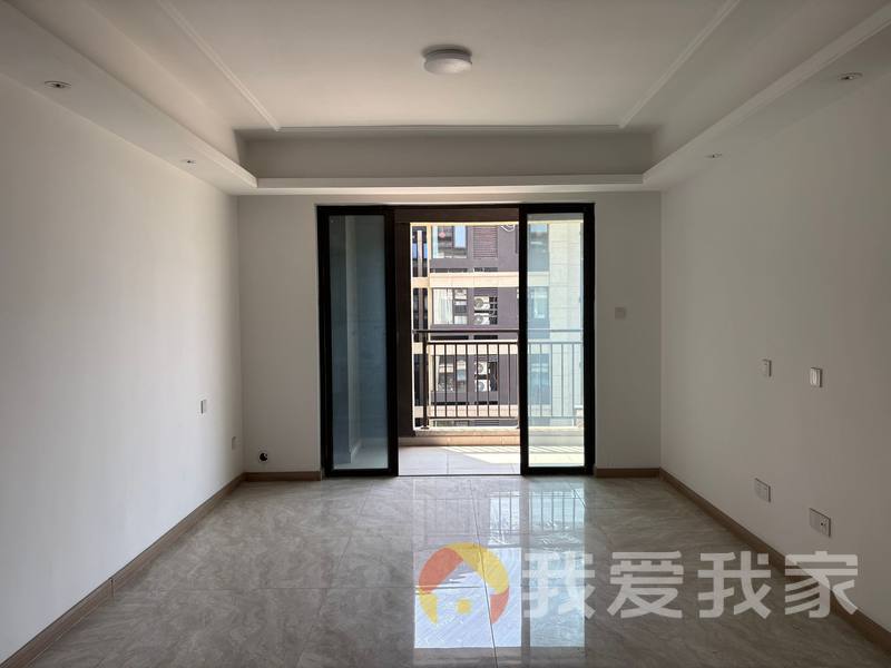 南昌我爱我家中大弘阳 南北通透，采光好 装修好，环镜优美 视野好，诚心出售
