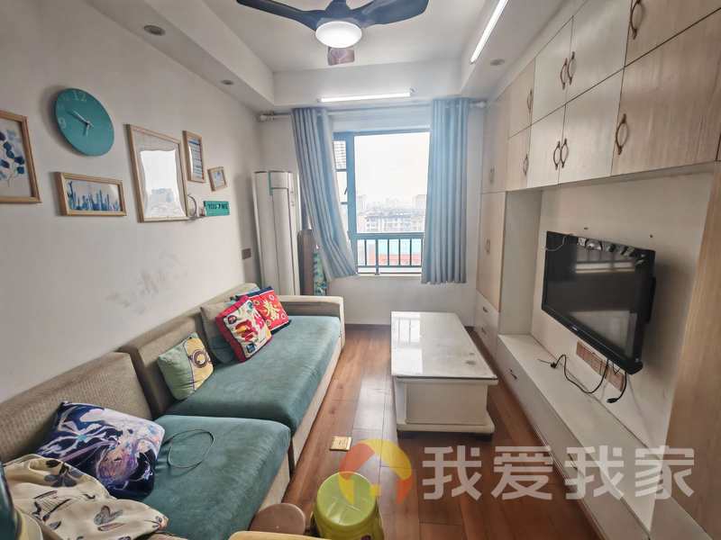 贤湖澜景 南北通透，采光好 装修好，环镜优美 视野好，诚心出售