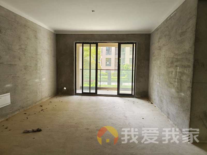 恒茂未来都会花园E区 南北通透，采光好 周边匹套完善，，出行方便
