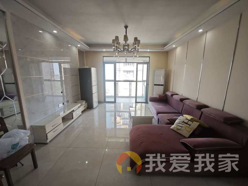 南昌我爱我家绿地新都会 装修好，环镜优美 近地铁 视野好，诚心出售