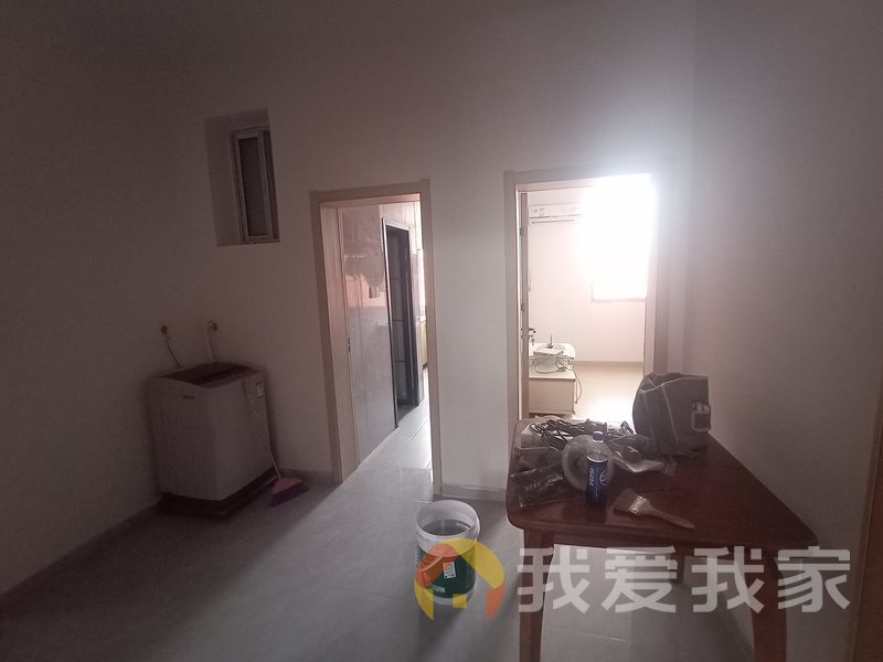 建工集团 南北通透，采光好 装修好，环镜优美 近地铁 视野好，诚心出租