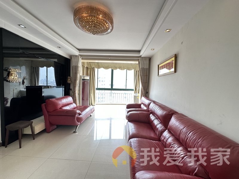 东方桃苑 南北通透，采光好 装修好，环镜优美 视野好，诚心出租