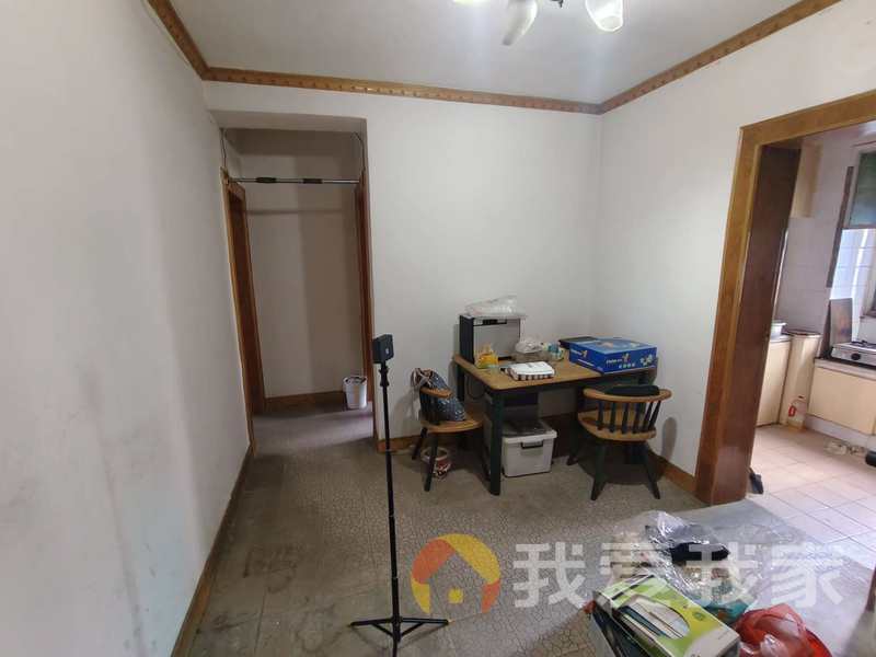 汤家园 南北通透，采光好 装修好，环镜优美 视野好，诚心出售