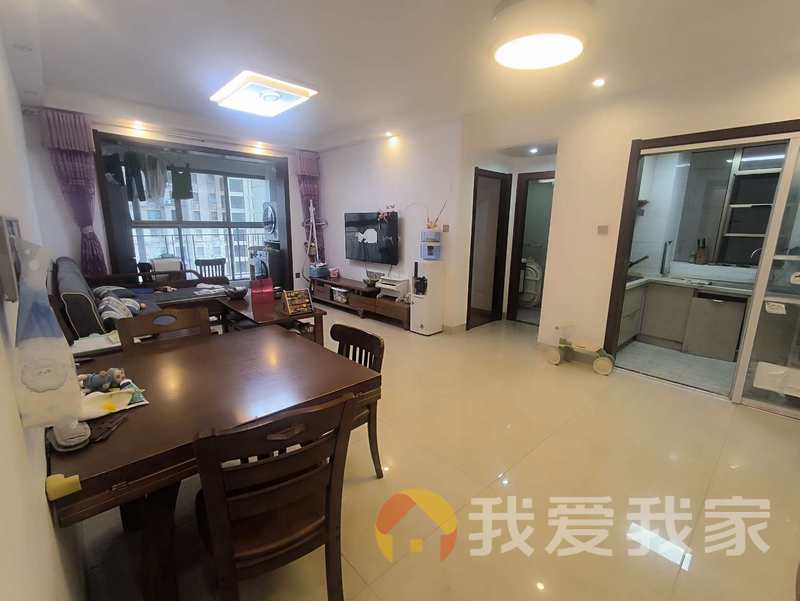 南昌我爱我家君悦府 南北通透，采光好 装修好，环镜优美 中间楼层