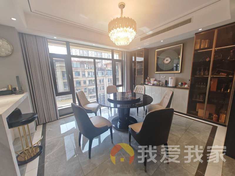 南昌我爱我家恒大御景 南北通透，采光好 装修好，环镜优美 视野好，诚心出售