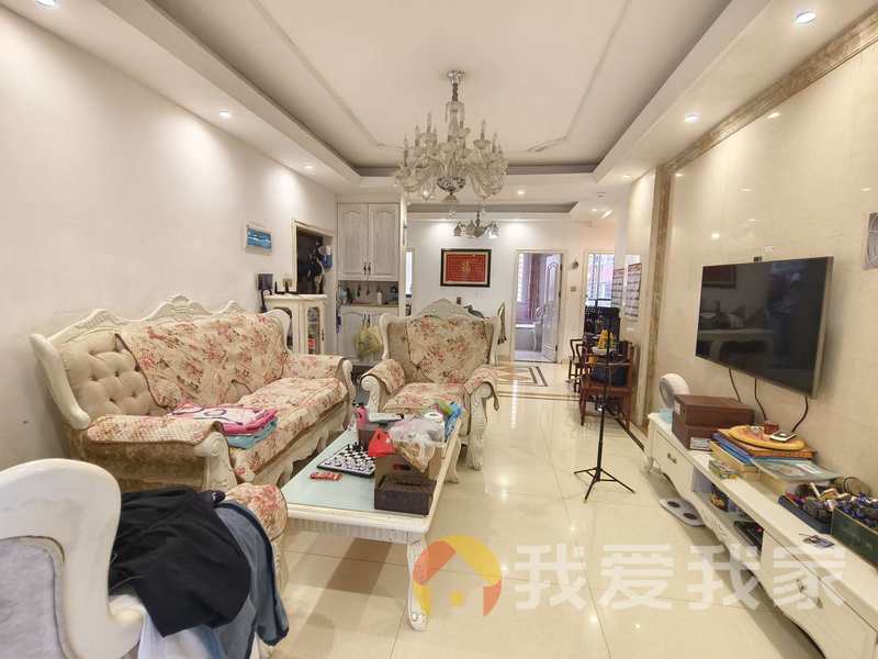 南昌我爱我家国金印象，南北通透，采光好。。。