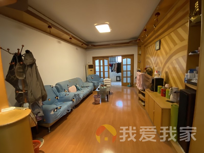 曙光小区 南北通透，采光好 装修好，环镜优美 视野好，诚心出售