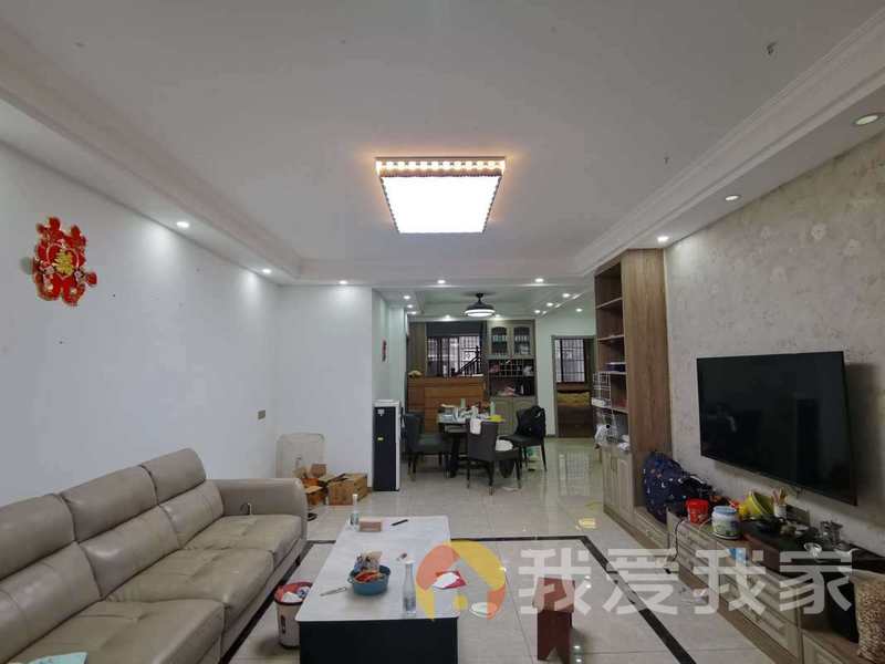 南昌我爱我家平安曼哈顿风情（聚仁哈佛公馆） 南北通透，采光好 装修好，环镜优美 视野好，诚心出售