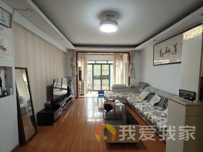 南昌我爱我家京东国际花园 南北通透，采光好 装修好，环镜优美 近地铁 周边匹套完善，，出行方便