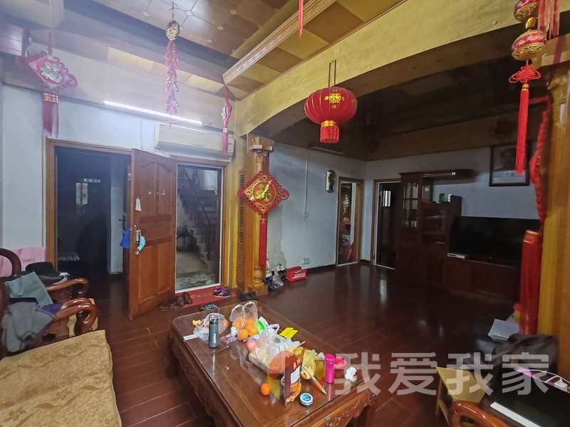 北京西路128号公费医院宿舍 南北通透，采光好 近地铁 周边匹套完善，，出行方便
