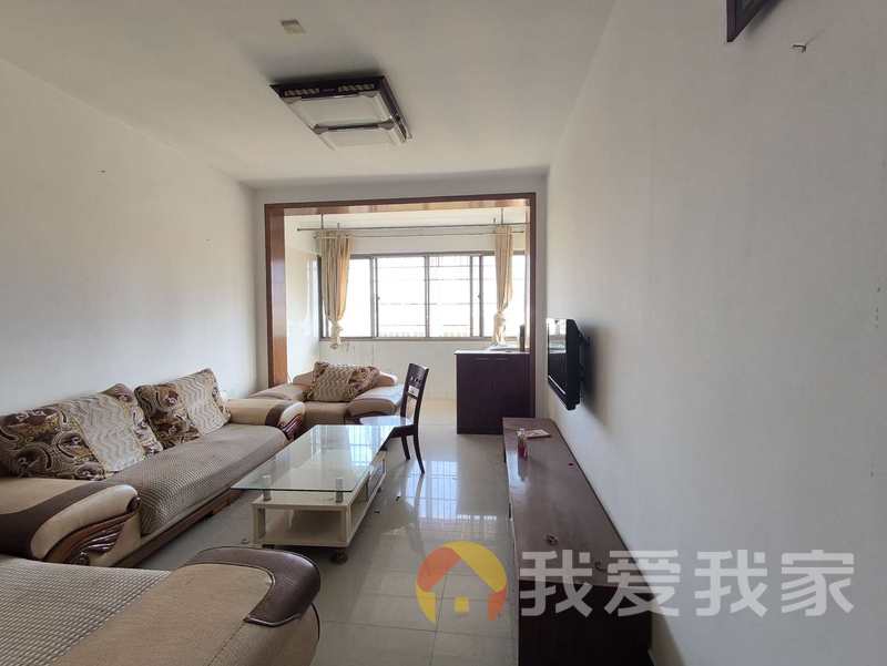 新建区桃园小区 南北通透，采光好 装修好，环镜优美 视野好，诚心出售