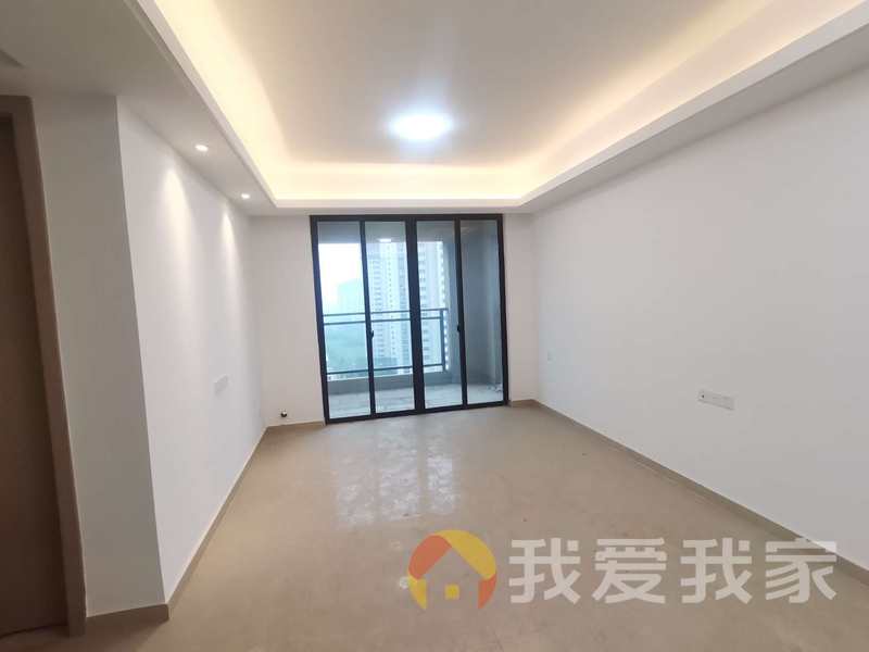 南昌我爱我家煌盛中央都荟近地铁口罗家二中